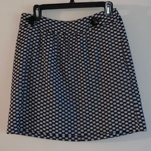 Banana Republic Factory Skirt w Cute Buttons  sz 6